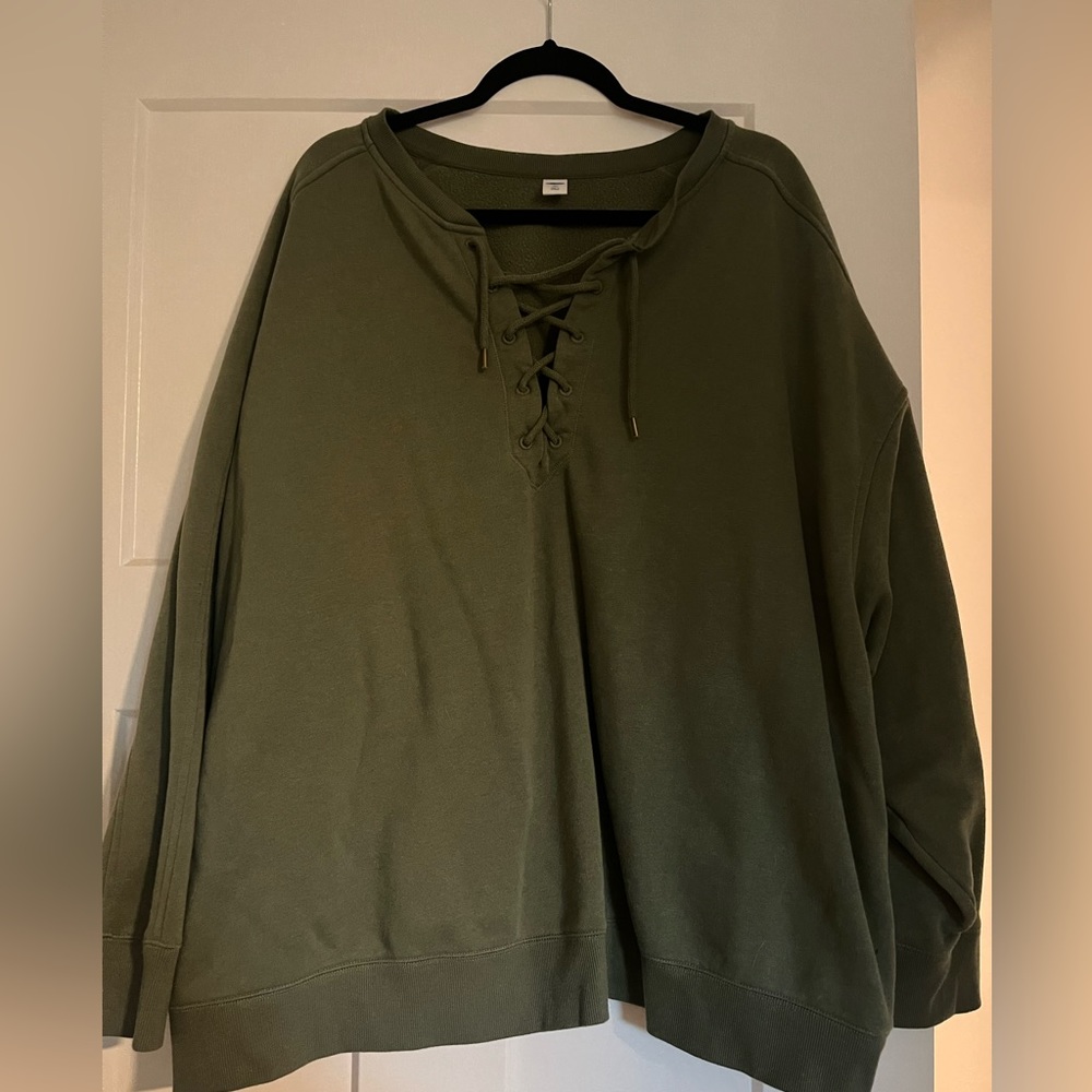 Lace up sweatshirt